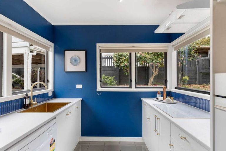 Photo of property in 49a Great North Road, Saint Johns Hill, Whanganui, 4501