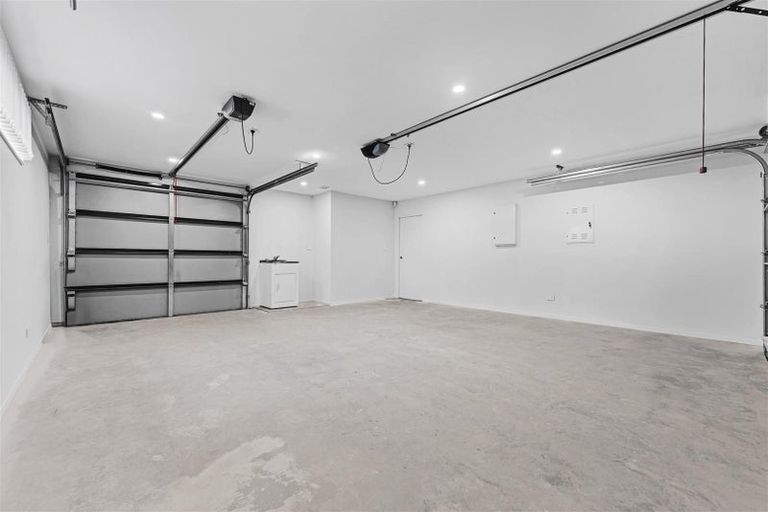 Photo of property in 104 Mataikokako Loop, Kawakawa Bay, 2585