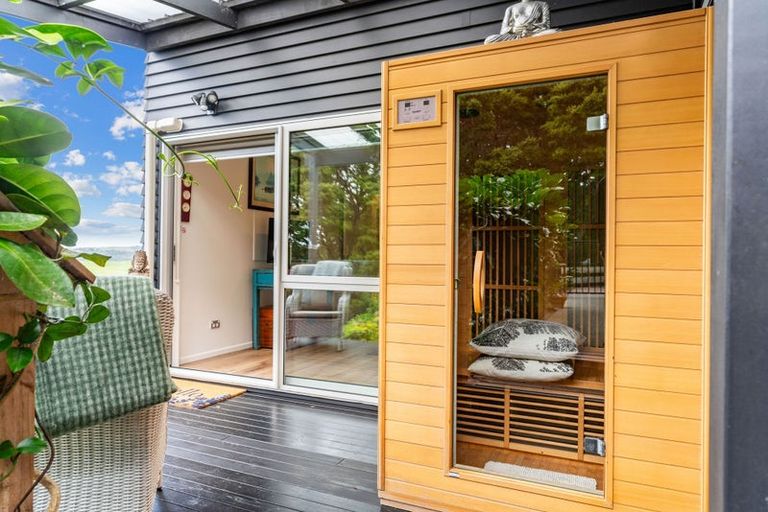 Photo of property in 205 Takahoa Drive, Kaiwaka, 0573