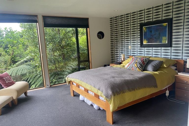 Photo of property in 14 Marama Terrace, Eastbourne, Lower Hutt, 5013