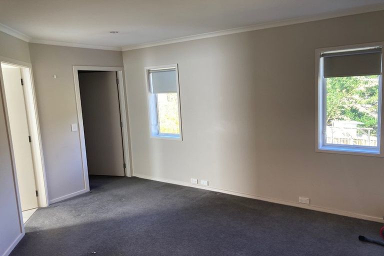 Photo of property in 19 Cunliffe Street, Johnsonville, Wellington, 6037
