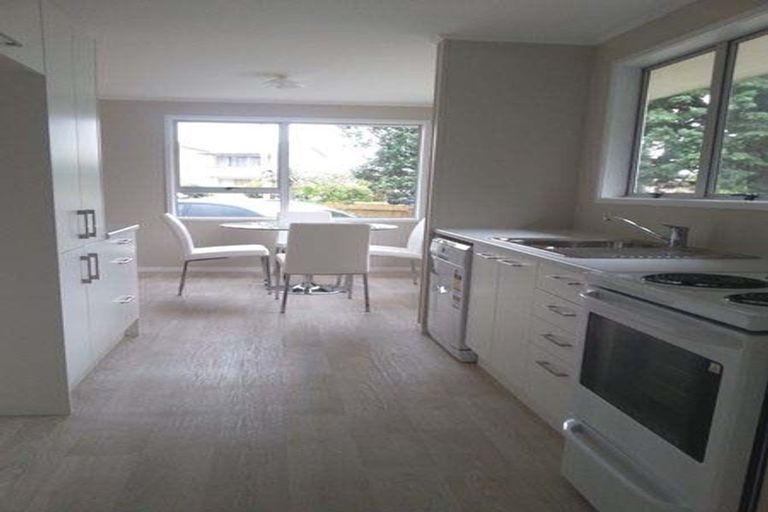 Photo of property in 96 Hutchinsons Road, Bucklands Beach, Auckland, 2014