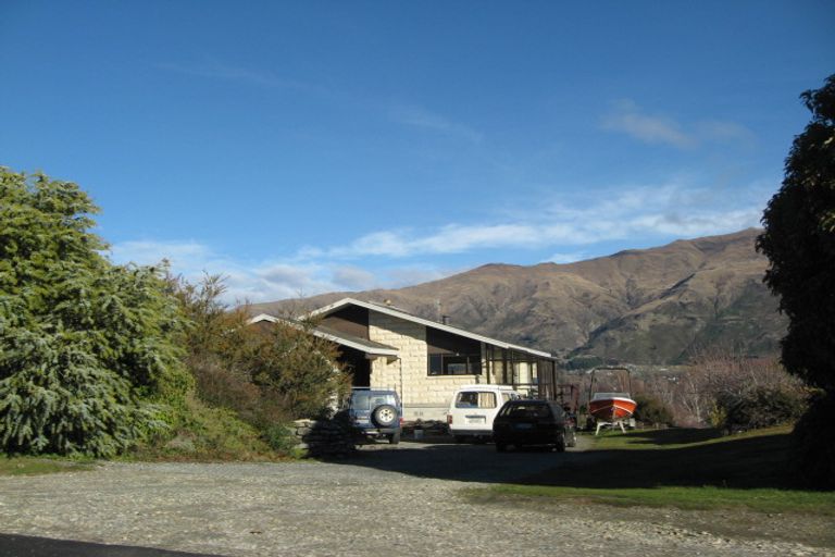 Photo of property in 38 Matai Road, Wanaka, 9305