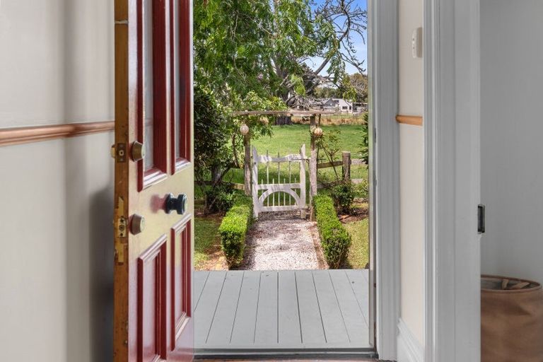 Photo of property in 35 Thorburn Road, Ruatangata West, Whangarei, 0176