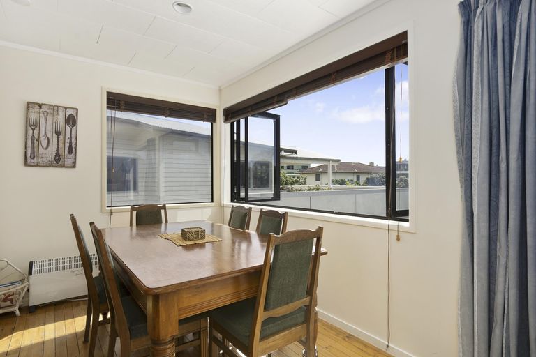 Photo of property in 1119 Papamoa Beach Road, Papamoa Beach, Papamoa, 3118