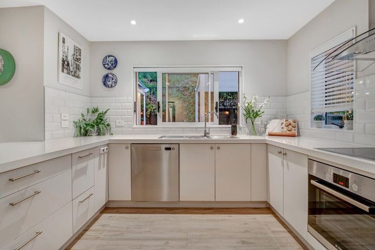 Photo of property in 14/24 Ferry Road, Wade Heads, Whangaparaoa, 0932