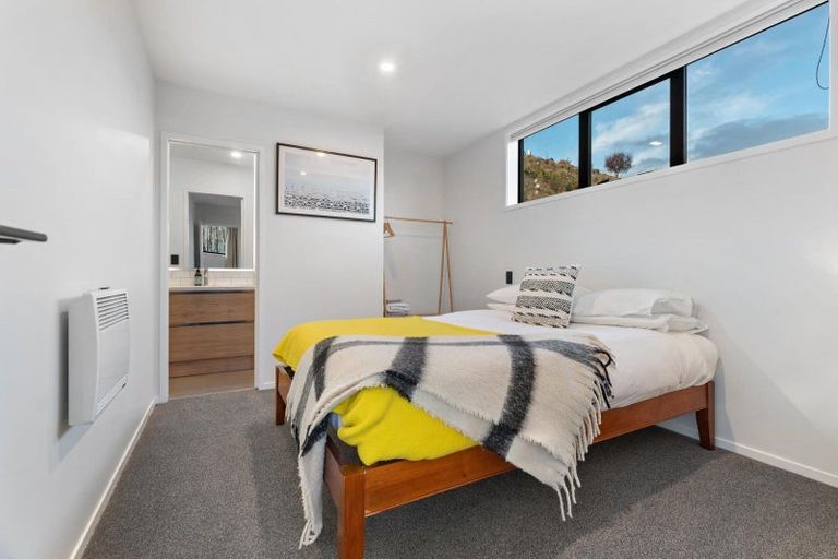 Photo of property in 5 Brodie Avenue, Arrowtown, 9302