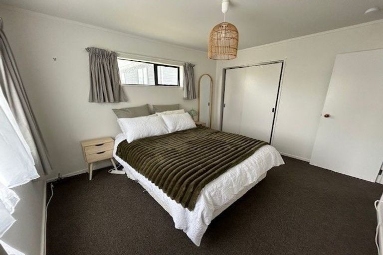 Photo of property in 4 Tobago Crescent, Grenada North, Wellington, 5028