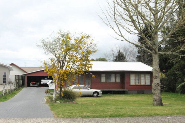 Photo of property in 5 Kowhai Street, Glenholme, Rotorua, 3010
