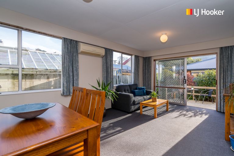 Photo of property in 24b Rutherford Street, Caversham, Dunedin, 9012