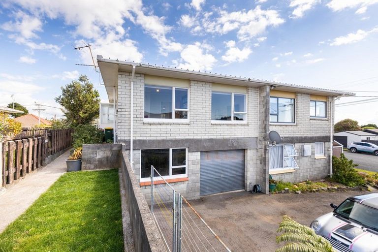 Photo of property in 1/21 Dorset Avenue, Westown, New Plymouth, 4310