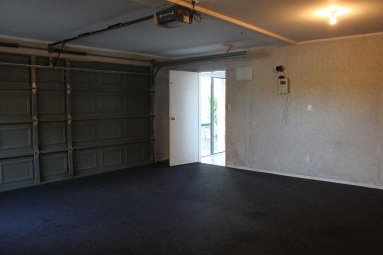 Photo of property in 12 Thornlea Drive, Welcome Bay, Tauranga, 3112