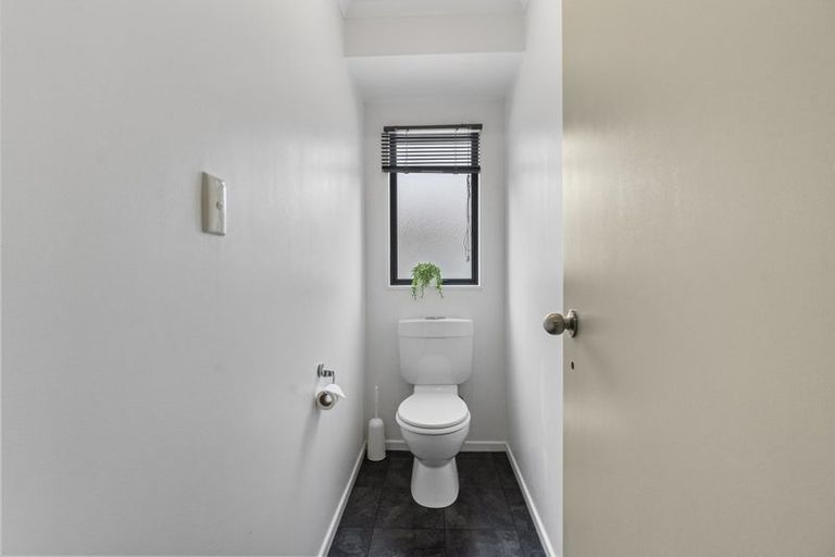 Photo of property in 30 Silvan Place, Bell Block, New Plymouth, 4312