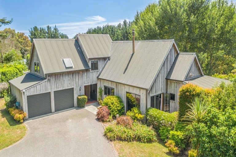 Photo of property in 120 Heatherlea Road West, Levin, 5575