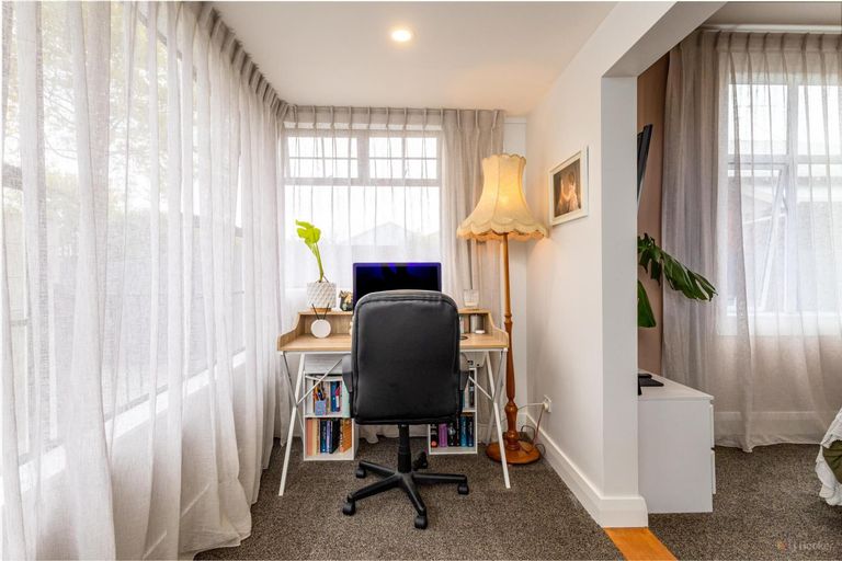 Photo of property in 51 Avenue Road, West End, Timaru, 7910