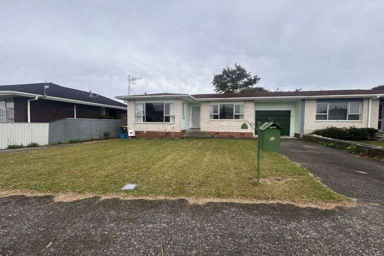 Photo of property in 65 Rugby Street, Levin, 5510