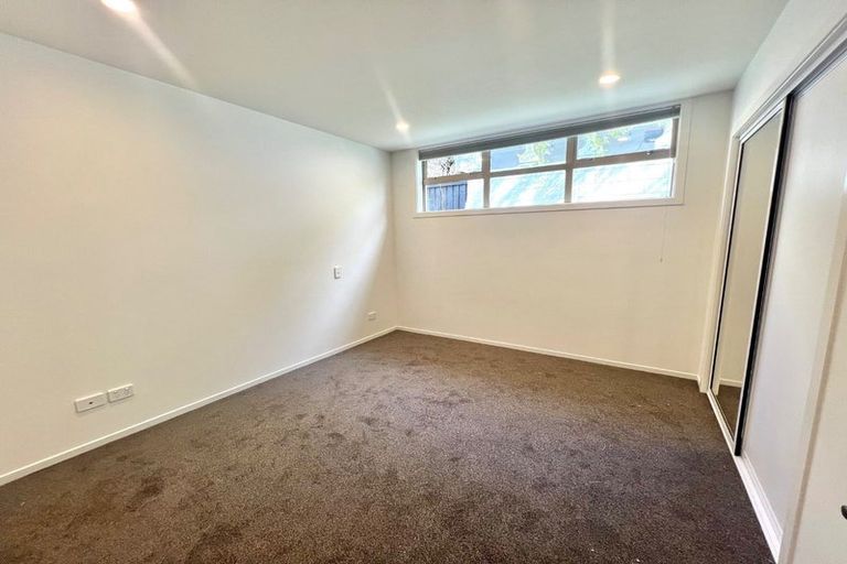 Photo of property in 323 Cambridge Terrace, Christchurch Central, Christchurch, 8013