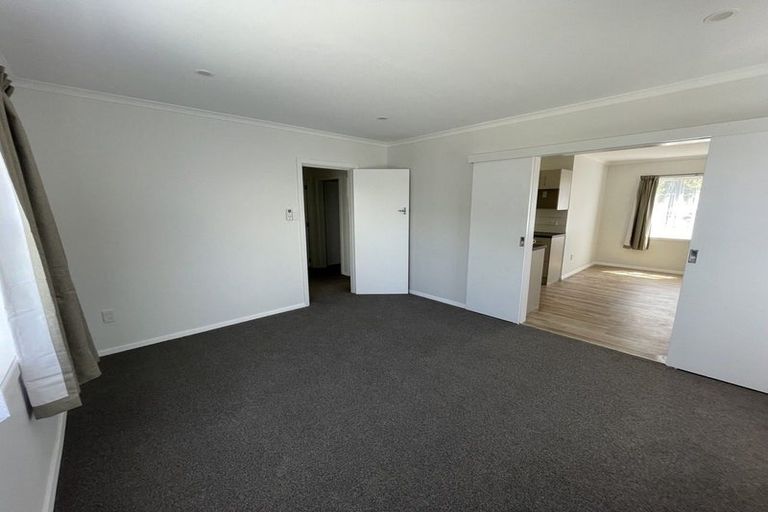 Photo of property in 64 Dover Road, Wainuiomata, Lower Hutt, 5014