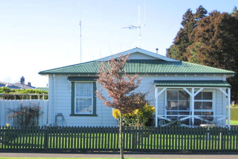 Photo of property in 55 Rifle Range Road, Dinsdale, Hamilton, 3204