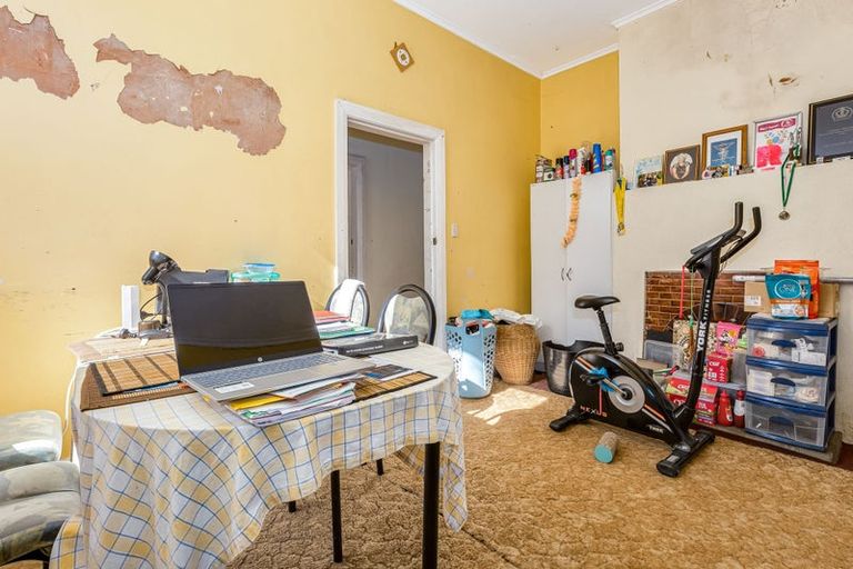 Photo of property in 48 Hall Street, Newtown, Wellington, 6021