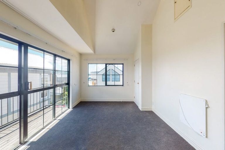 Photo of property in 16g Hobson Street, Thorndon, Wellington, 6011