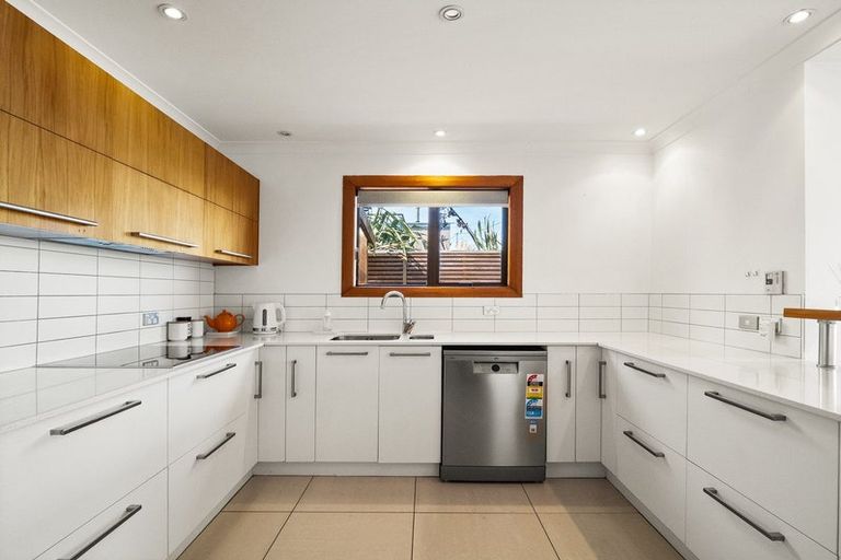 Photo of property in 375 Tomahawk Road, Ocean Grove, Dunedin, 9013