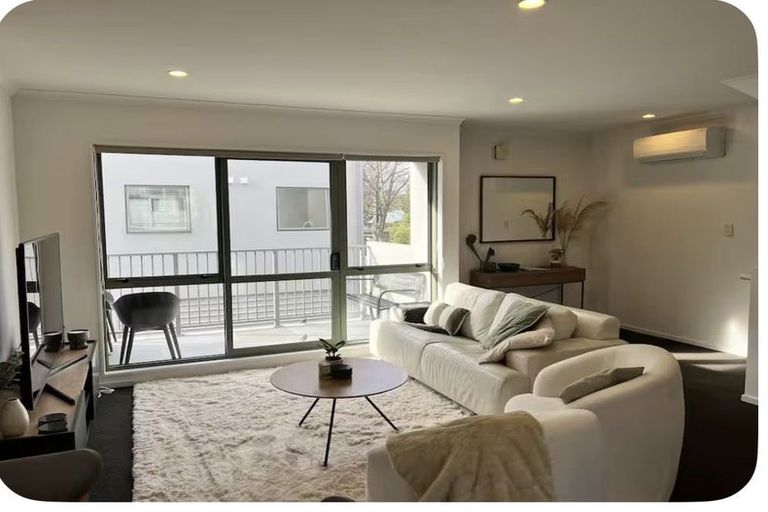 Photo of property in 452l Hagley Avenue, Christchurch Central, Christchurch, 8011