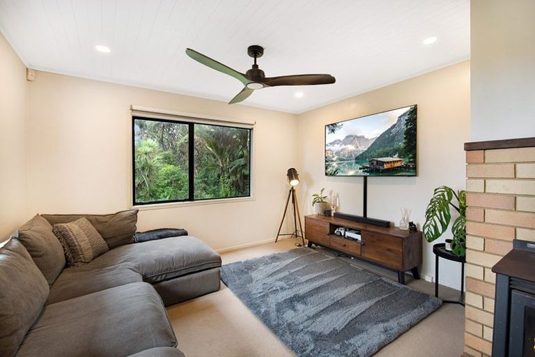 Photo of property in 169 Wairere Road, Waitakere, Henderson, 0782