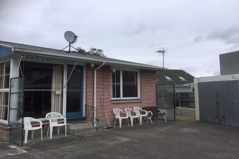 Photo of property in 4/33 Whitmore Street, Edgeware, Christchurch, 8013