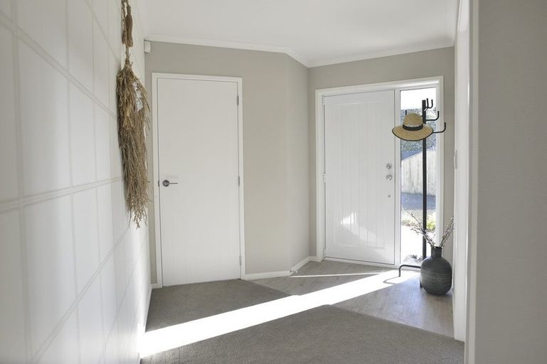 Photo of property in 409 High Street South, Carterton, 5713