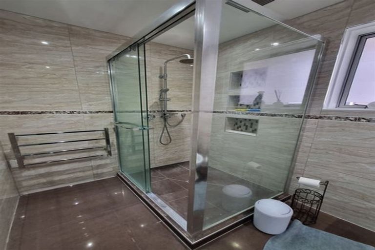 Photo of property in 19 Woburn Street, Mangere East, Auckland, 2024