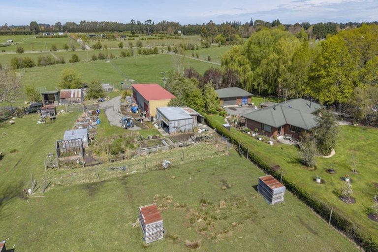 Photo of property in 32 Victoria Street, Oxford, 7430