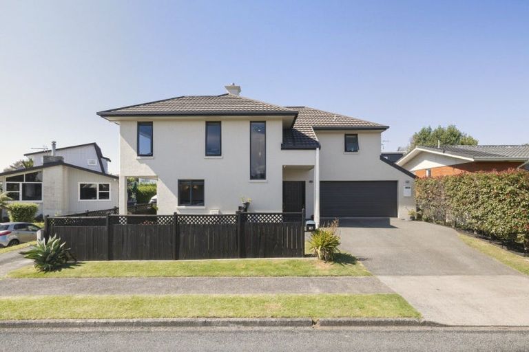 Photo of property in 1a Weka Street, Matua, Tauranga, 3110