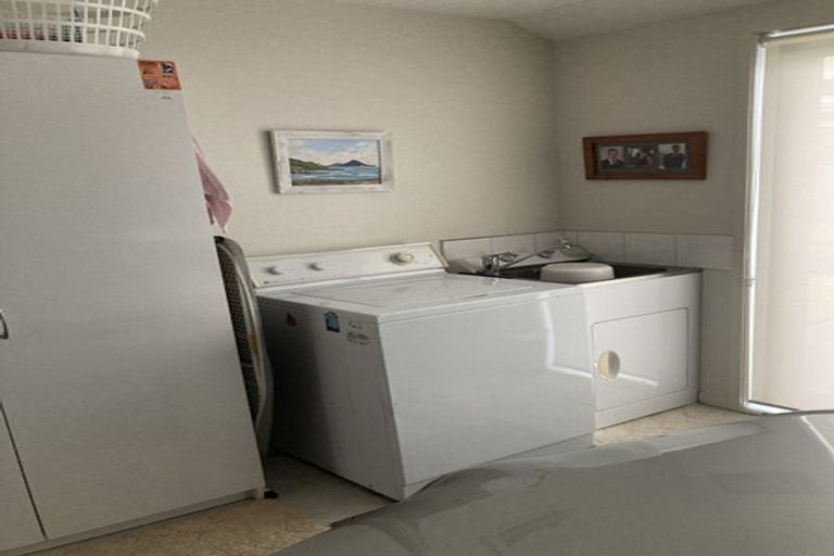 Photo of property in 4 Saint Pauls Drive, Brookfield, Tauranga, 3110