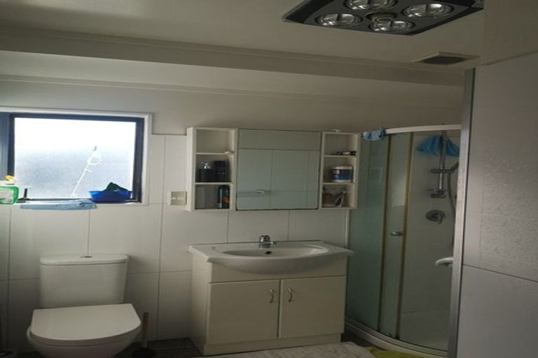 Photo of property in 4 Oratu Place, Manurewa, Auckland, 2102
