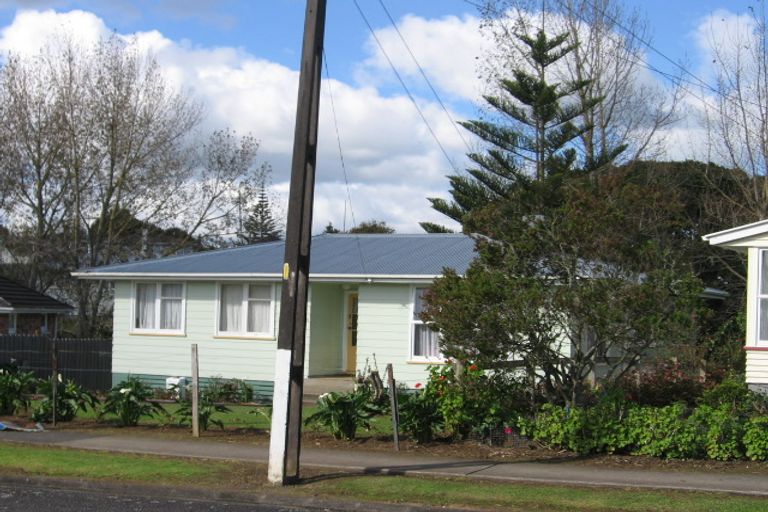 Photo of property in 30 Ingram Crescent, Otara, Auckland, 2023