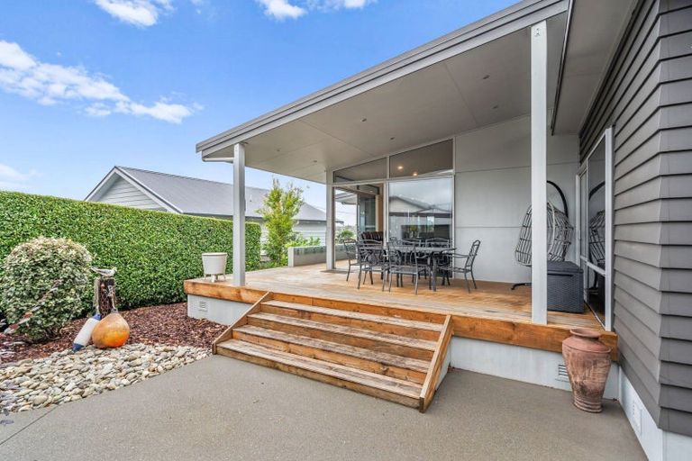 Photo of property in 1 Seaview Road, Whangarei, 0110