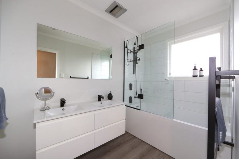 Photo of property in 1207 Louie Street, Parkvale, Hastings, 4122