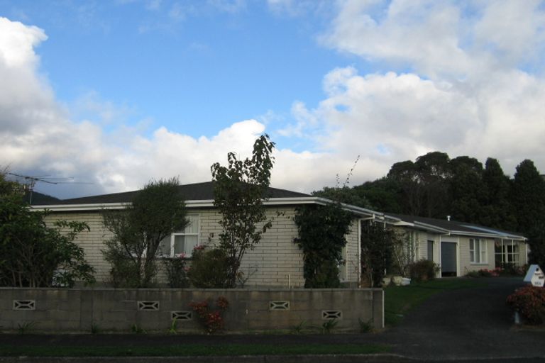 Photo of property in 20a Rata Street, Waikanae, 5036