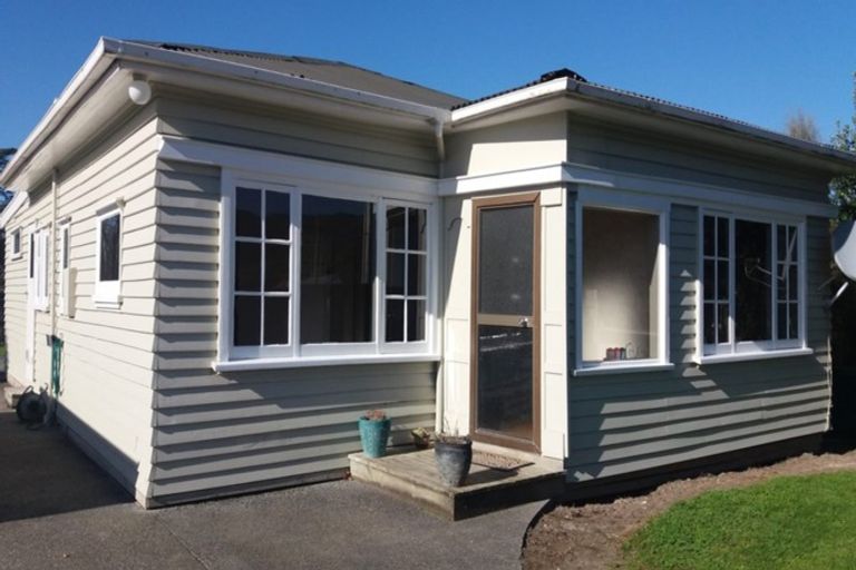 Photo of property in 49 Waite Street, Featherston, 5710