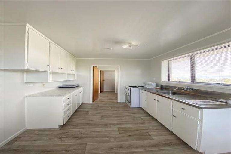 Photo of property in 358 St Heliers Road, Saint Heliers, Auckland, 1071