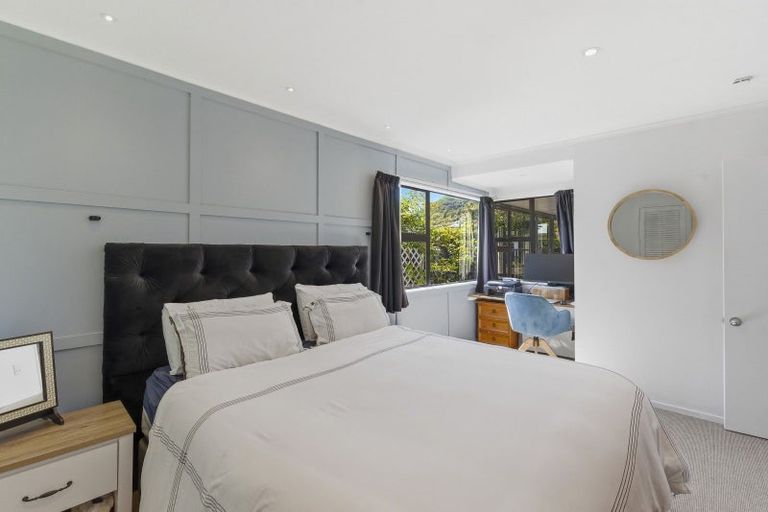 Photo of property in 72 Elizabeth Street, Waikanae, 5036