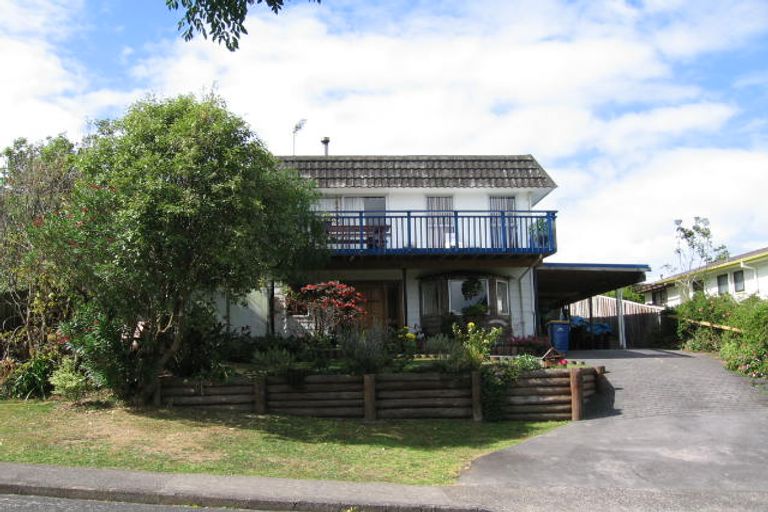 Photo of property in 55 Simon Ellice Drive, Bayview, Auckland, 0629
