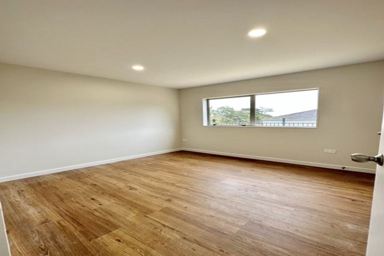 Photo of property in 17c Balmain Road, Birkenhead, Auckland, 0626