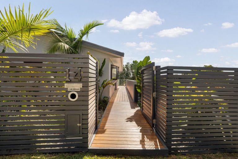 Photo of property in 14 Meander Drive, Welcome Bay, Tauranga, 3112