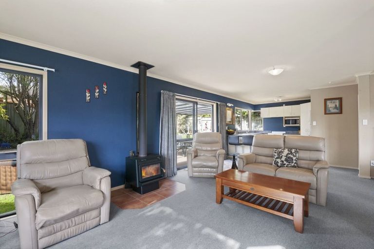 Photo of property in 10 Yasmin Lane, Kinloch, Taupo, 3377