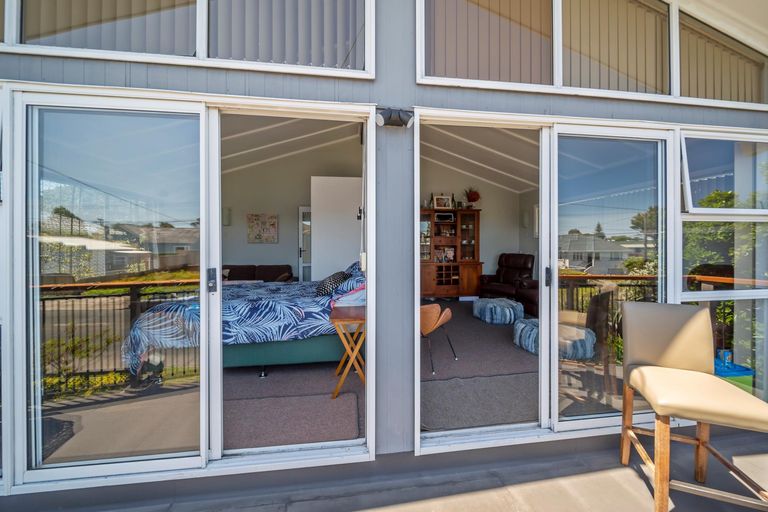 Photo of property in 89 Clawton Street, Westown, New Plymouth, 4310