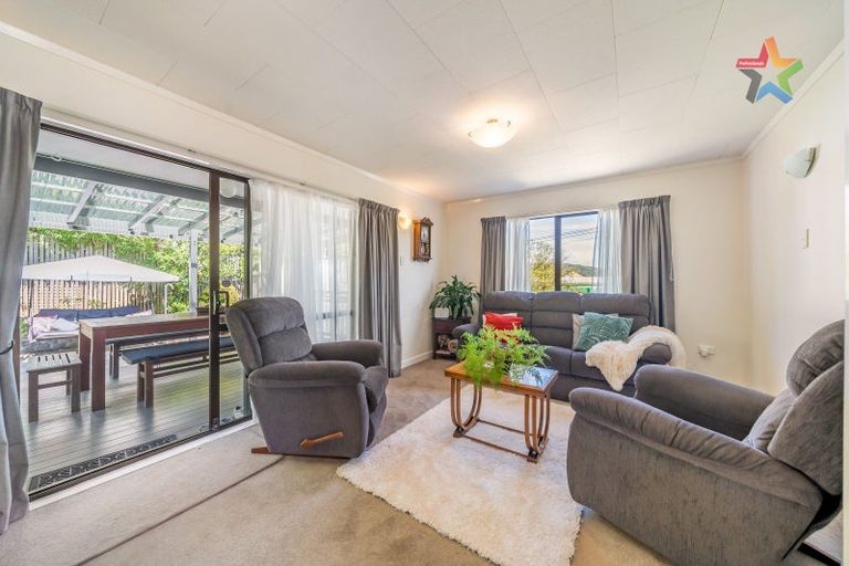 Photo of property in 3 Fraser Street, Wainuiomata, Lower Hutt, 5014
