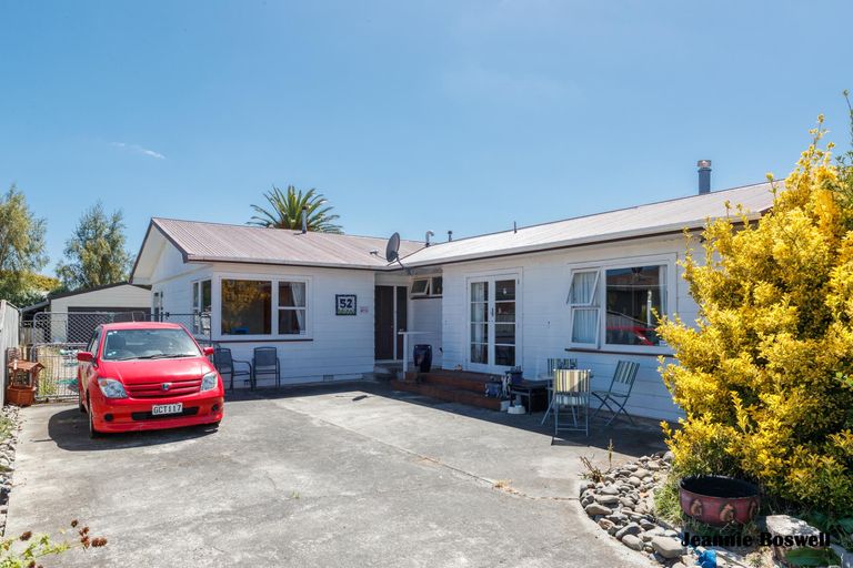 Photo of property in 52 Bamfield Street, Ashhurst, 4810