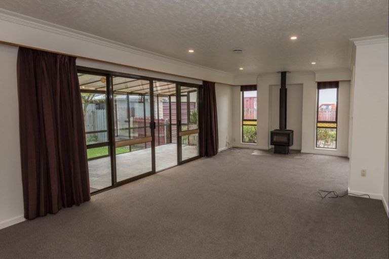 Photo of property in 8 Thomson Street, Tinwald, Ashburton, 7700